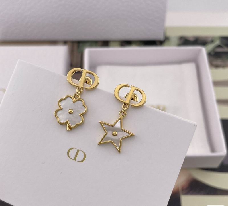 Dior Earring 08yxs50